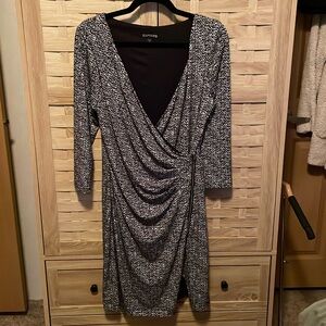 NWOT Express polyester/spandex fully lined long sleeve wrap style dress, Size M